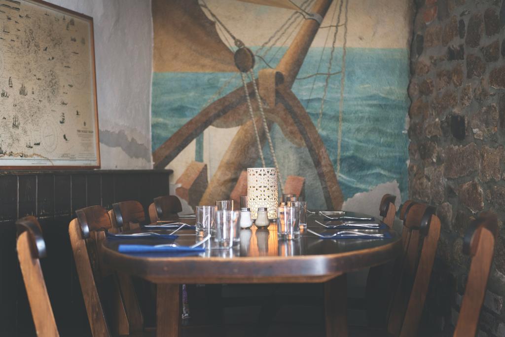 The Ship Inn เพนแซนซ์ ภายนอก รูปภาพ